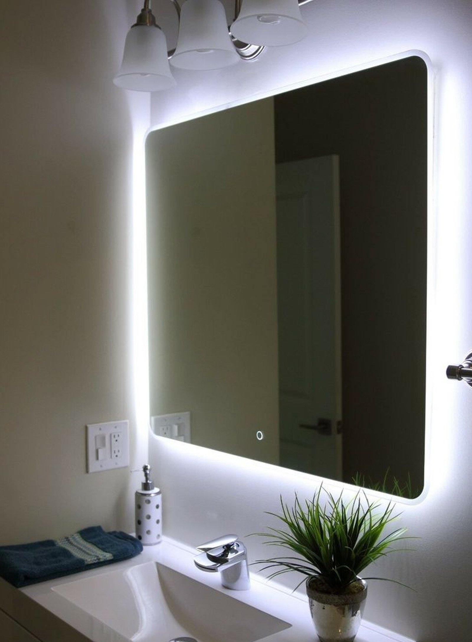 LED mirror